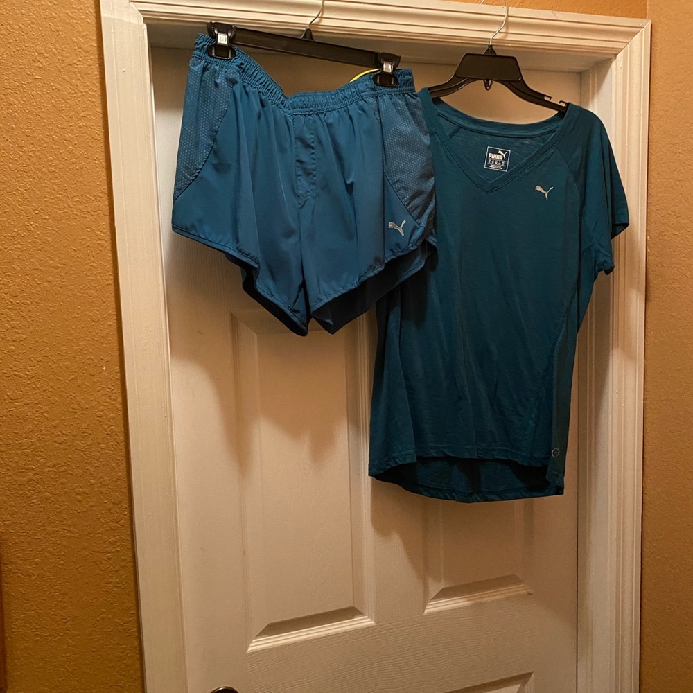 Women’s puma short set